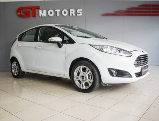 FORD FIESTA 1.6 SE HATCH 16V FLEX 4P POWERSHIFT